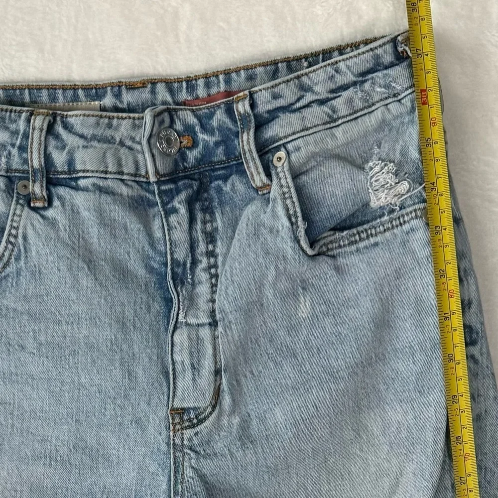 Anthropologie‎ Pilcro Women’s The Vintage Straight Distressed Jeans Size 28